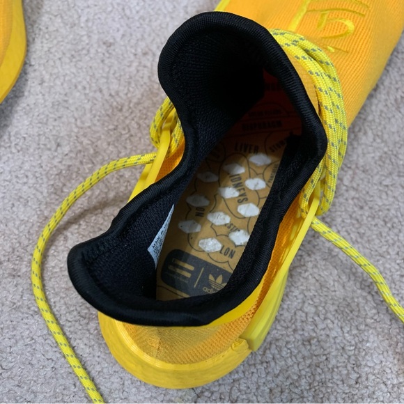 Size 11 Mens - adidas NMD Human Race x Pharrell Sneakers Yellow GY0091 - Picture 10 of 10